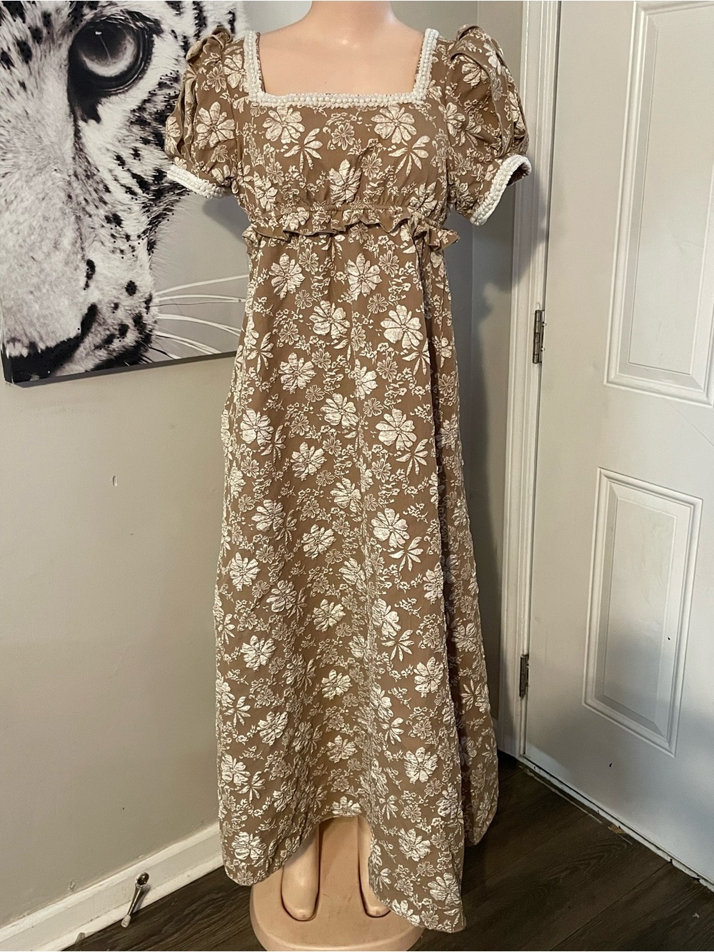 Bridgerton Square Neck Puff Sleeve Floral regency dress empire waist pearl M